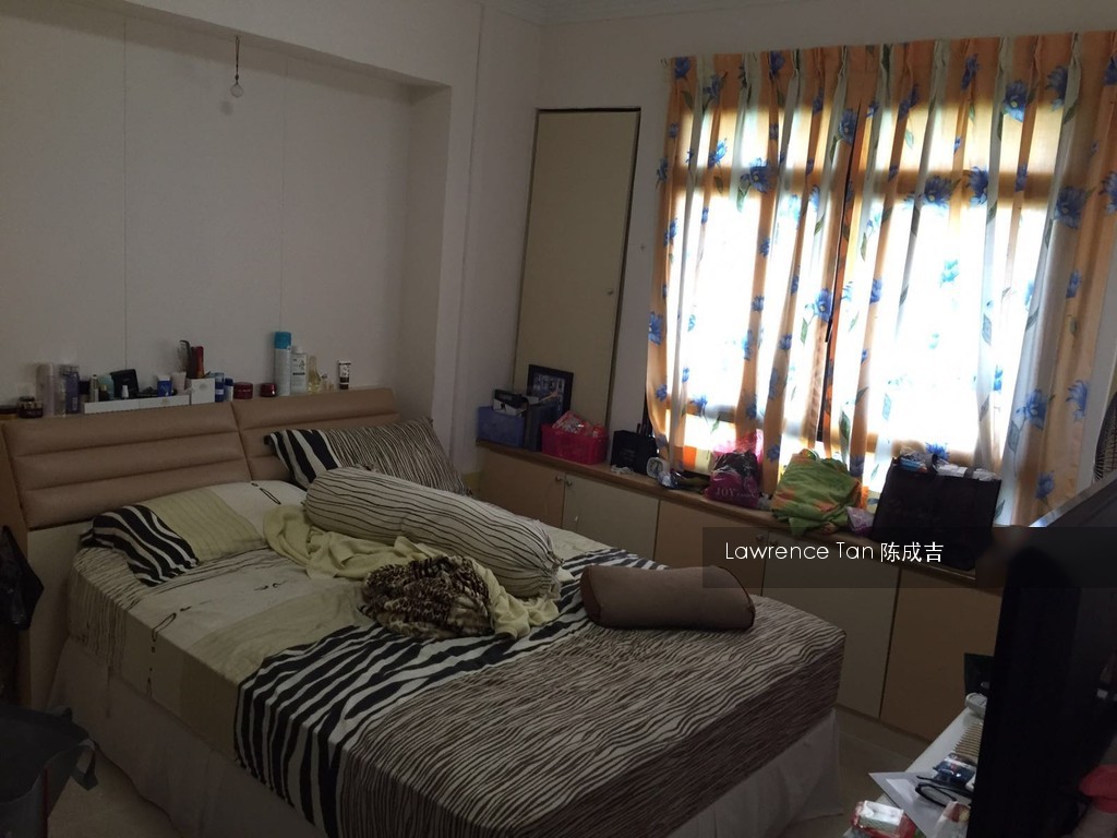 Jurong West Street 65 thumbnail photo